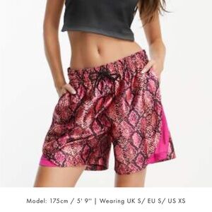 BRAND NEW W TAGS Nike Women's Pink Snake Print Athletic Shorts